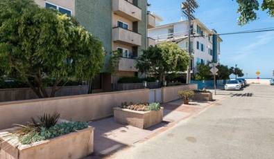 16 Quarterdeck Street 102