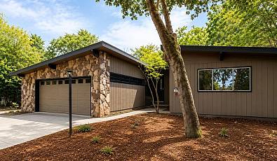 4261 Gardner Rd SE