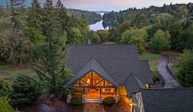 Sweeping Views & Endless Possibilities in Gig Harbor