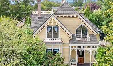 340 SW 5th St