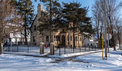 2230 Chadbourne Ave.