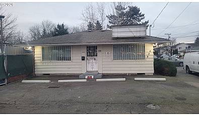 606 Se 148TH Ave