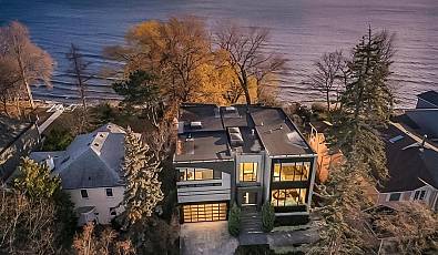67 Lake Promenade