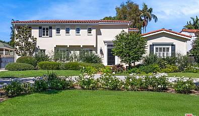 712 Walden Dr