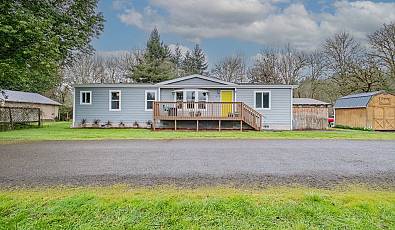420 Nw RAINWATER Ln