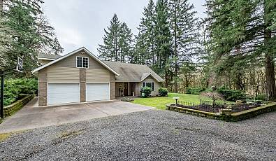39692 LACOMB Dr