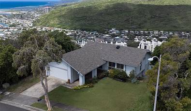 944 Kaahue Street