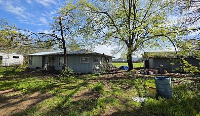 3910 S SANTIAM Hwy