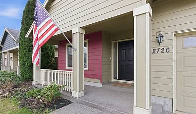2726 Nina Pl