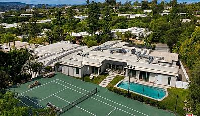 1836 Loma Vista Dr