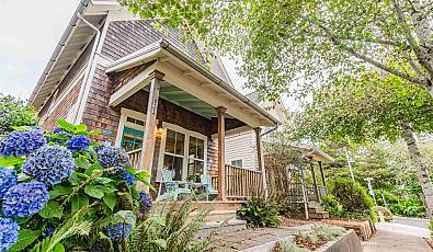 611 SW 27th Wy