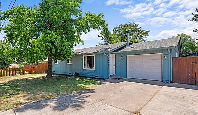 390 S BALM St