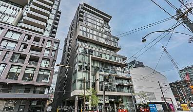 95 Bathurst Street Unit 914
