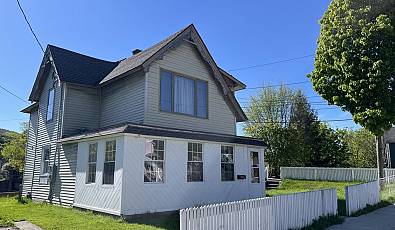 1 Albert St