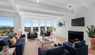 2226 Ronda Vista Dr