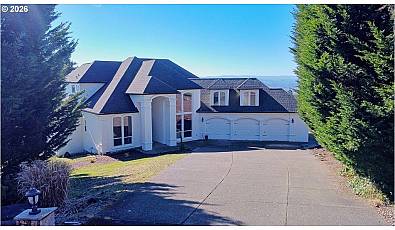 130 UPLAND Dr
