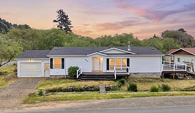 214 S 2ND Ave