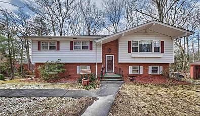 PRICE REDUCED! LAKEFRONT HOME IN ROCK HILL NY 