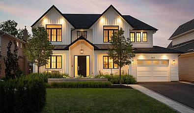 257 Sunrise Crescent