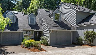 3484 DEVONSHIRE Dr