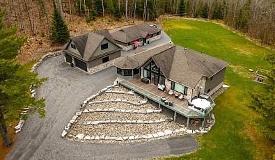 112 Fitzgerald Drive