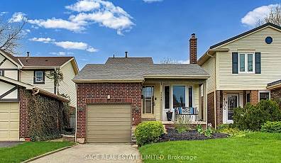 4208 Stonemason Crescent