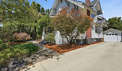 3406 Ne 41ST Ave