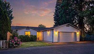 520 E MELODY Ln