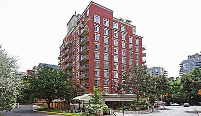 1 Deer Park Crescent Unit 803