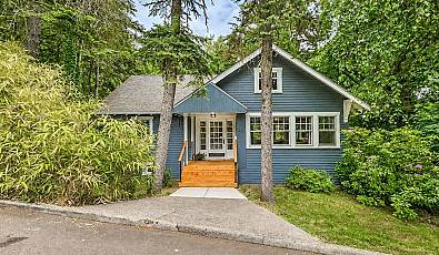 23 E Ave