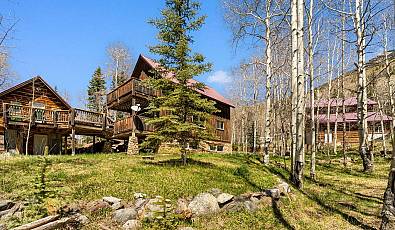 454 Silverglance Way