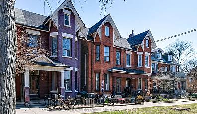 65 Lakeview Avenue