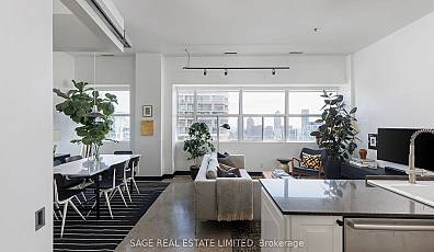 700 King Street Unit 1112