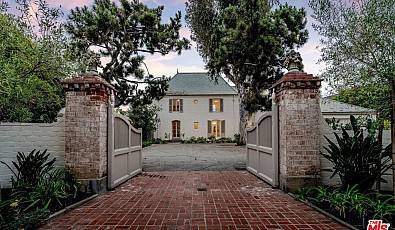 528 Chautauqua Blvd
