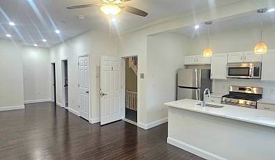 49 Charter Street 4