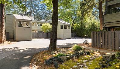 15938 QUARRY Rd B-3