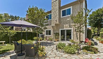 29700 Windsong Ln
