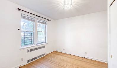 1615 Ave I 122