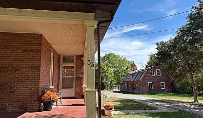 33 John Street