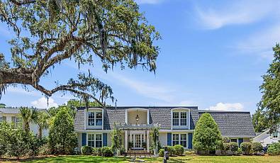 710 Creekside Drive