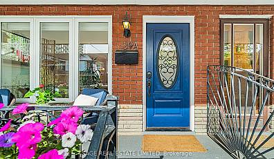 39A Uxbridge Avenue