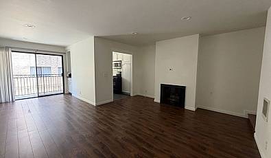 1337 N Sierra Bonita Avenue 204