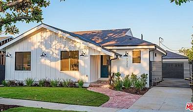 7320 El Manor Ave