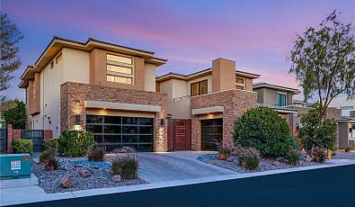 64 Grey Feather Drive