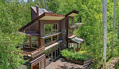 373 Quakey Lane