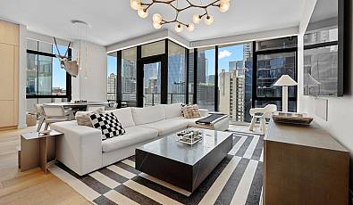 202 Nueces ST 1405