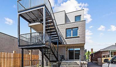 909 Castlefield Avenue Unit 1