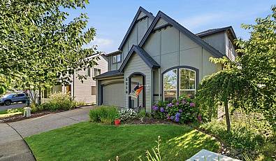 2516 NW Laura Vista Dr
