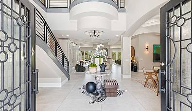 9328 Tournament Canyon Drive