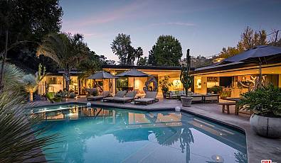 1087 Moraga Dr
